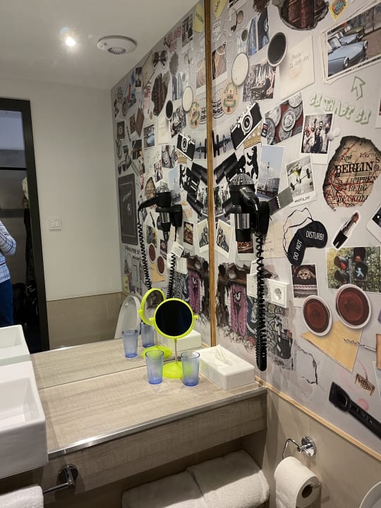 Zimmer Holiday Inn - the niu, Hide Berlin Friedrichshain