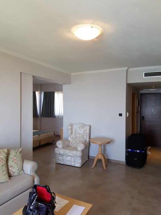 Zimmer Istion Club & Spa