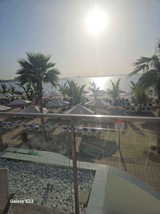 Außenansicht Hampton by Hilton Marjan Island