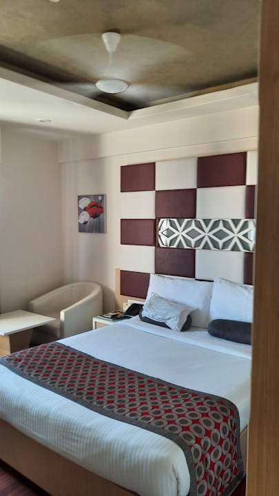 Zimmer Athena Hotel