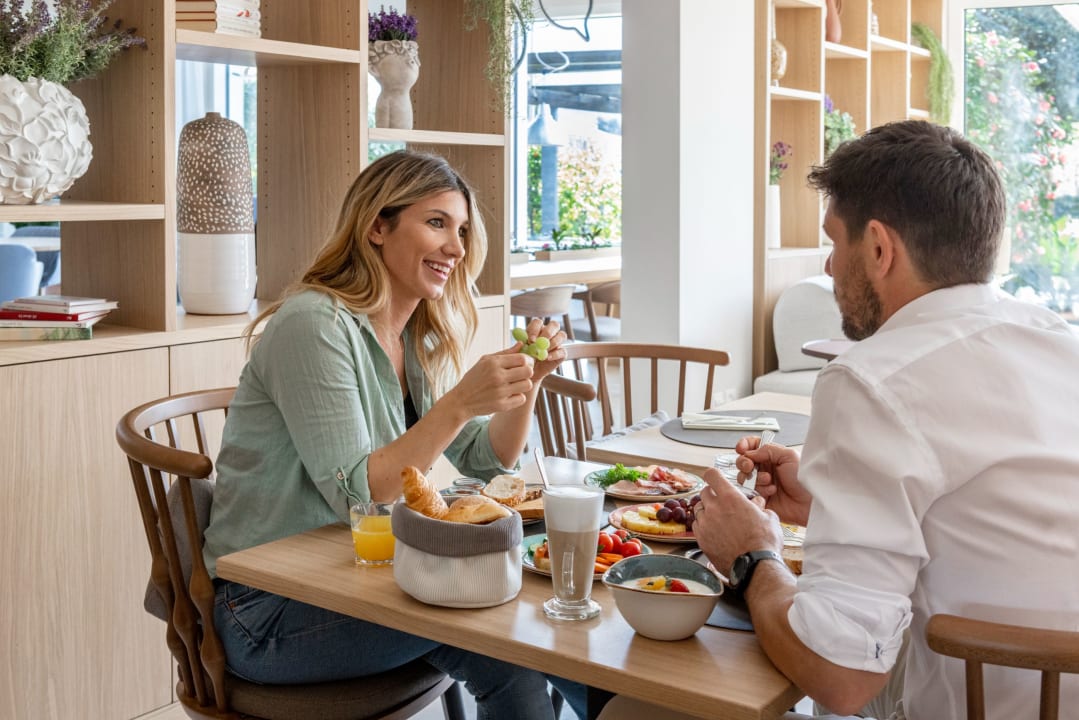 Gastro Ascona Lodge, Pool & Garden Retreat