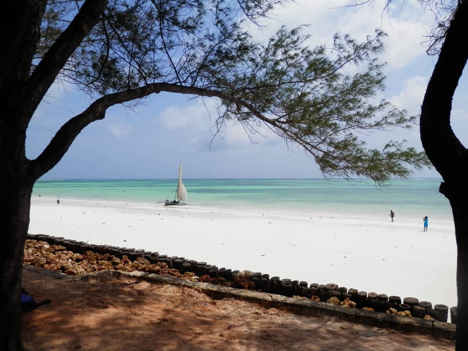 Strand Sultan Sands Island Resort & Spa