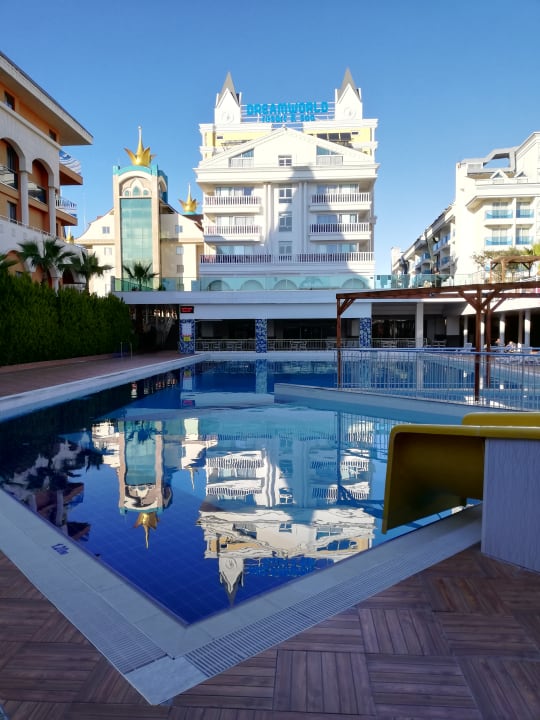 Pool Dream World Resort & Spa