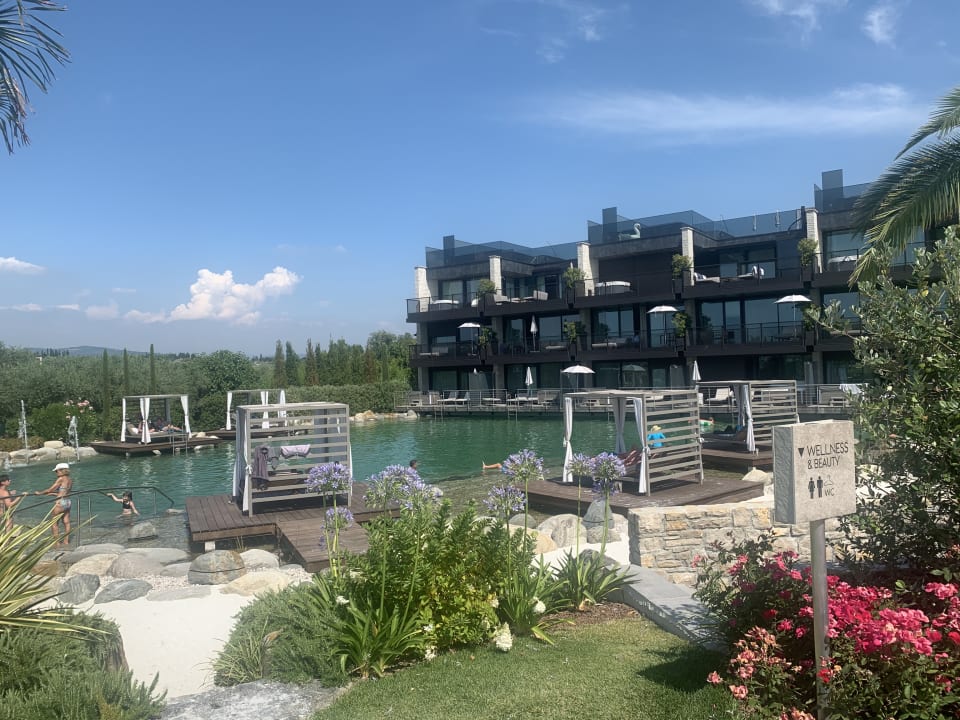 Pool Quellenhof Luxury Resort Lazise