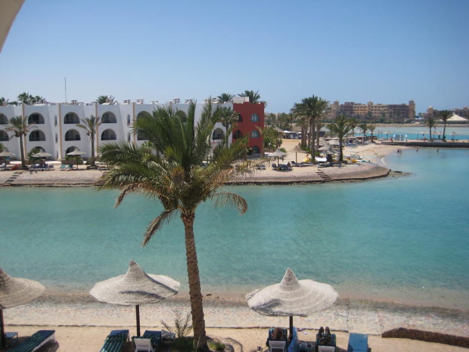 Вид с окна Arabia Azur Resort
