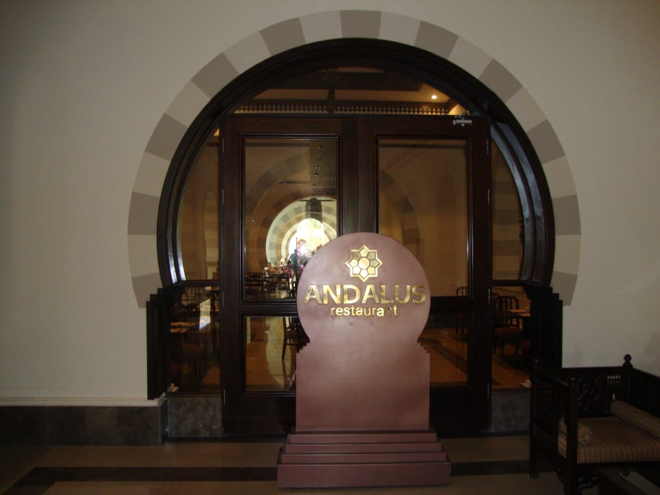 Eingang von Lobby aus in Hauptrestaurant Andalus Stella Beach Resort & Spa Makadi Bay