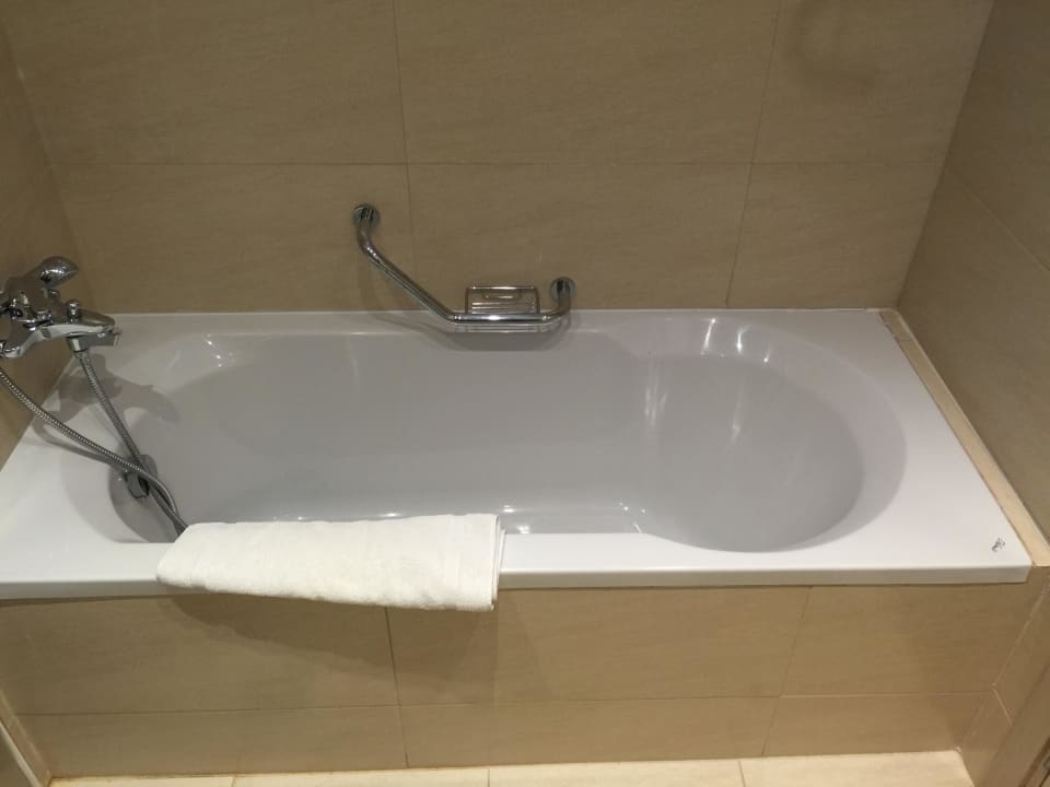 Badewanne Levante - powered by Playitas