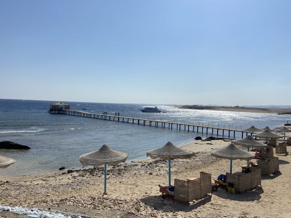 Strand Rohanou Beach Resort