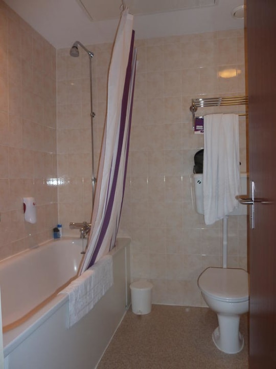 Badezimmer Hotel Premier Inn London Hammersmith