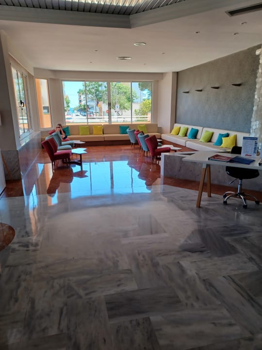 Lobby Hotel Mariant Park