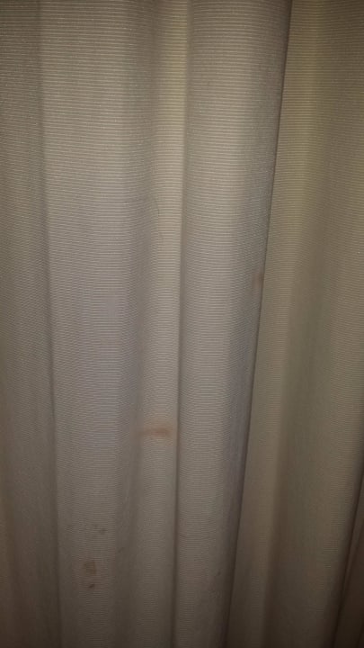 Gardinen waren beschmutzt The Zign Hotel