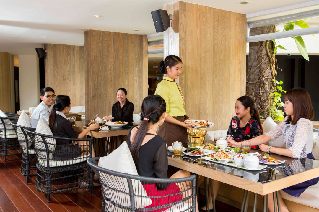 Restaurant Suan Bua Centara Grand at Central Plaza Ladprao Bangkok