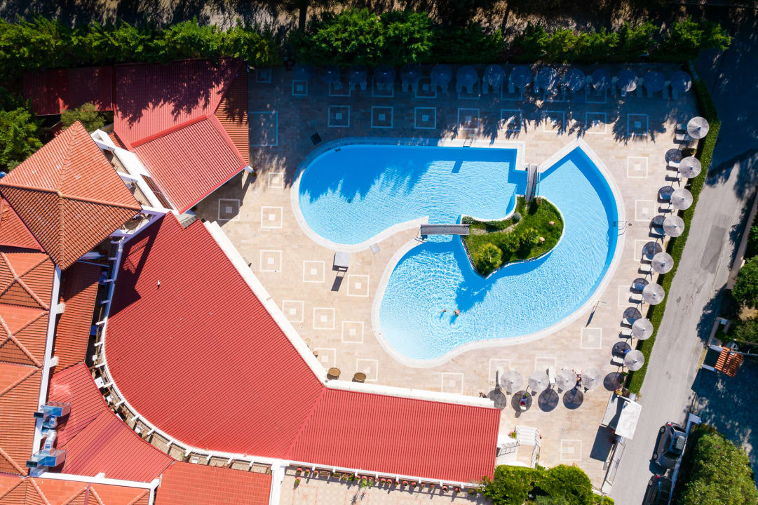 Pool Alexandros Palace