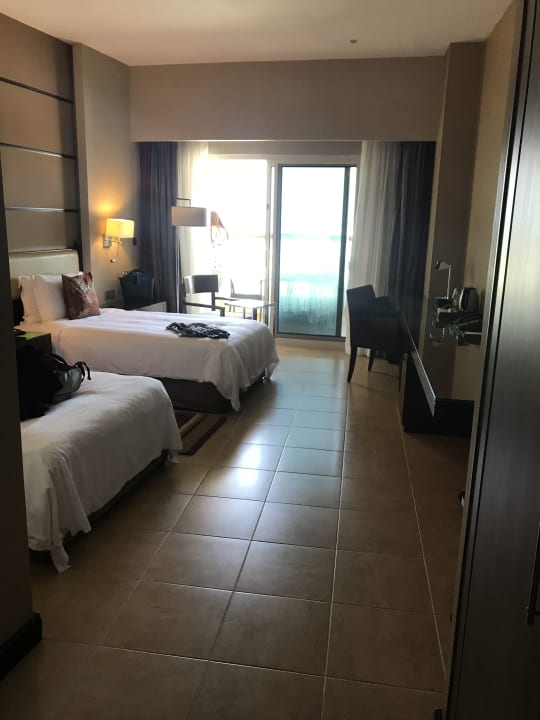 Zimmer Khalidiya Palace Rayhaan by Rotana