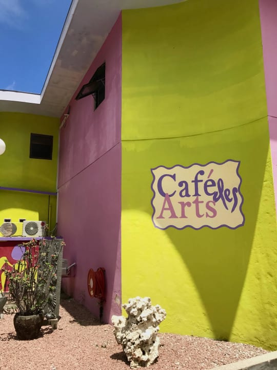 Cafe des Arts Hotel Le Duc de Praslin