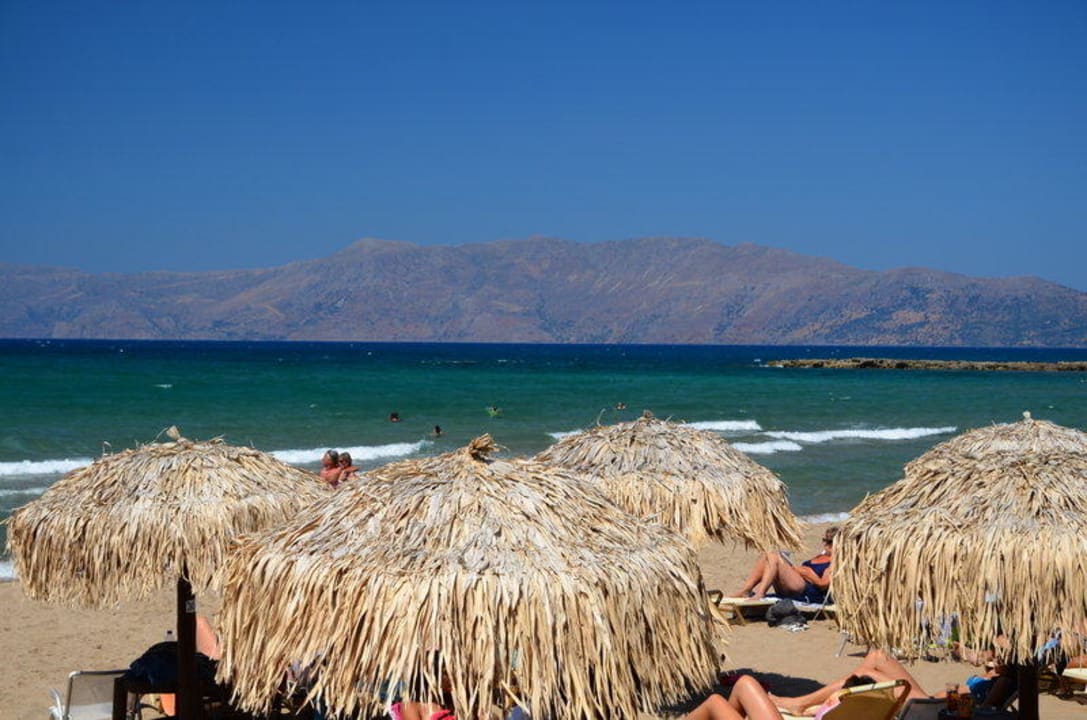 Plaża 200 metrów od Peli  Hotel Peli