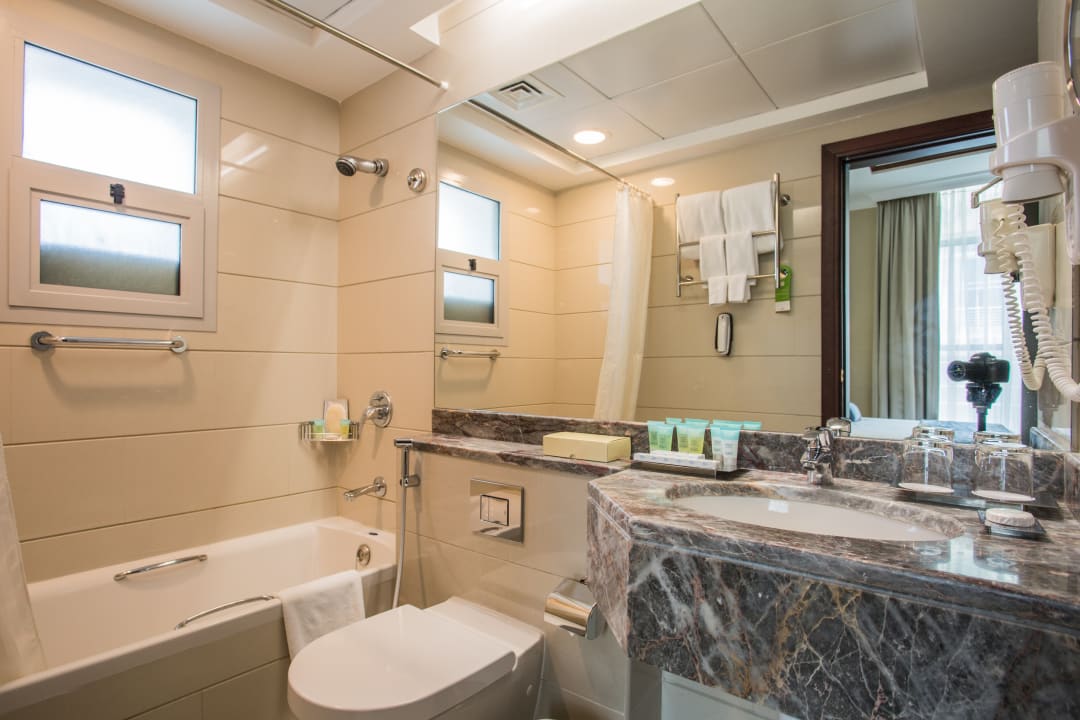 Zimmer Raviz Center Point Hotel