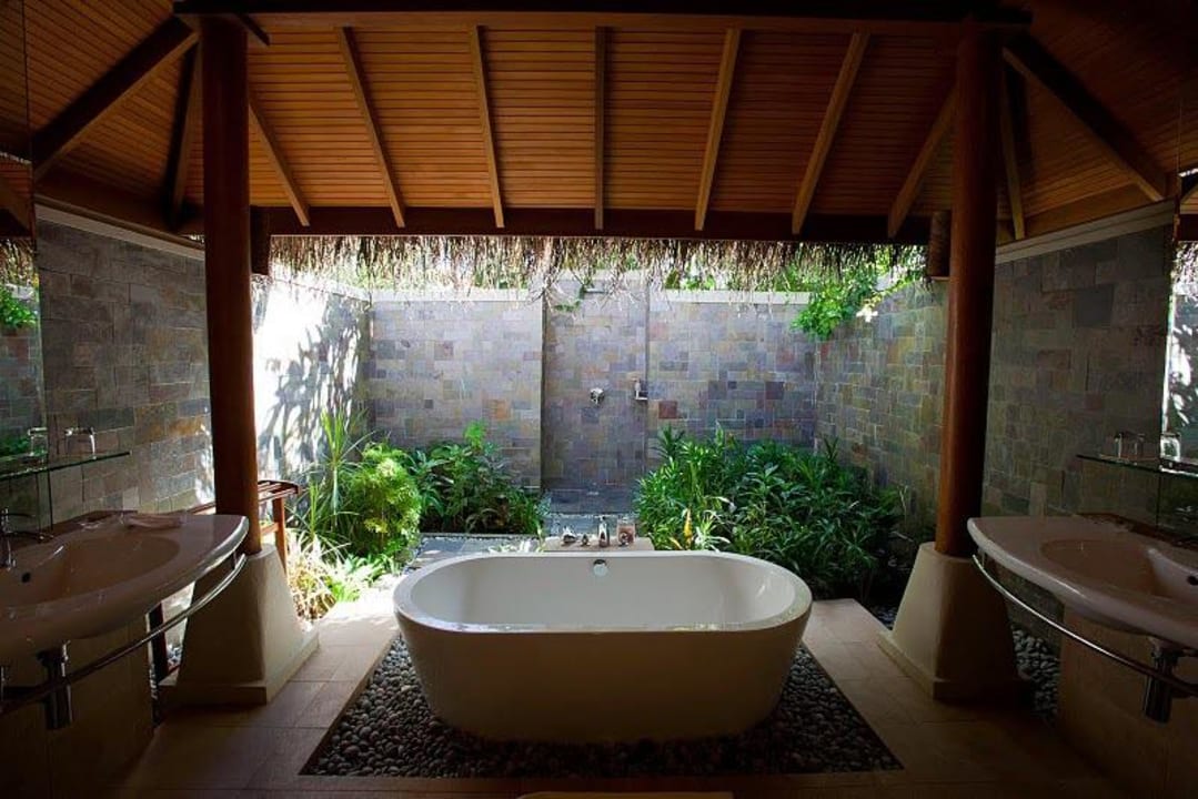 Offenes Badezimmer Baros Maldives Resort