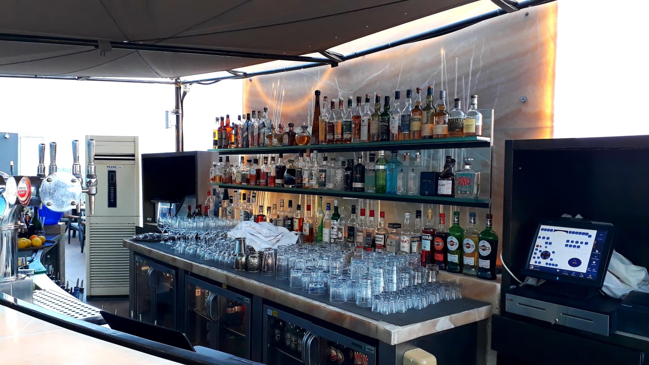 Gastro Downtown Rotana