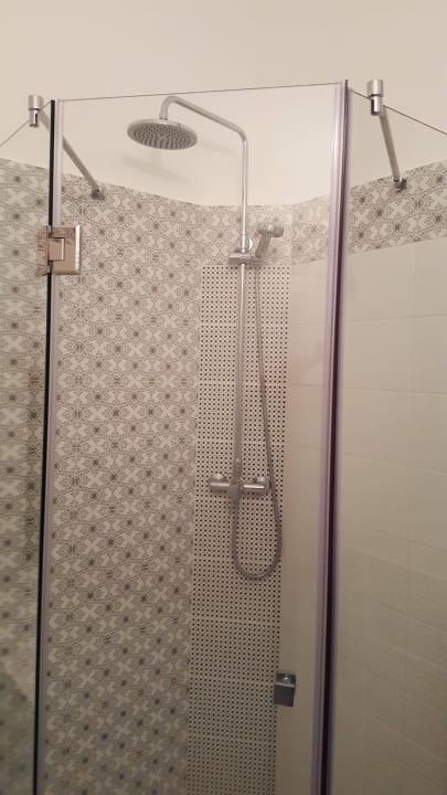 Badezimmer mit Regendusche Partner Guest House Saksahanskogo Street
