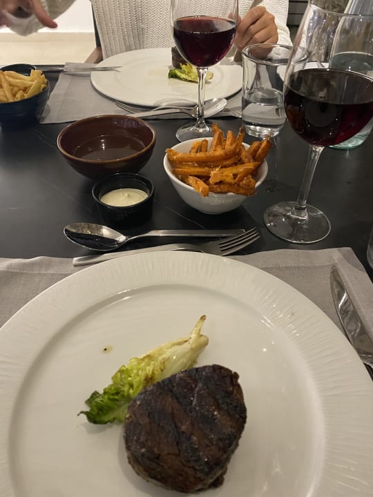 Gastro Gennadi Grand Resort