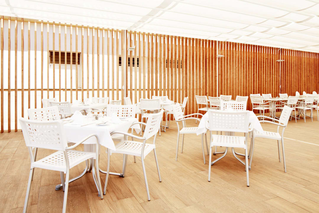 Gastro Globales Los Delfines Hotel