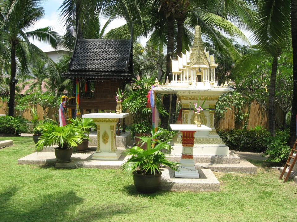 Tempelanlage im Garten Bandara Resort & Spa Samui