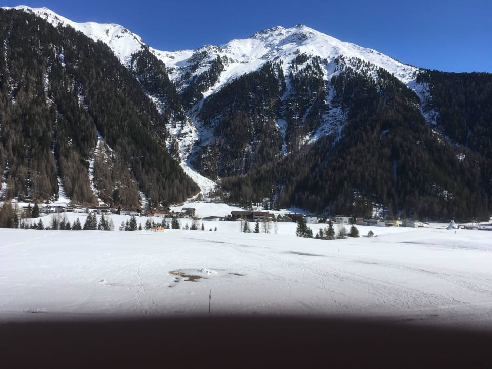 Blick von der Terrasse  Hotel Tauferberg