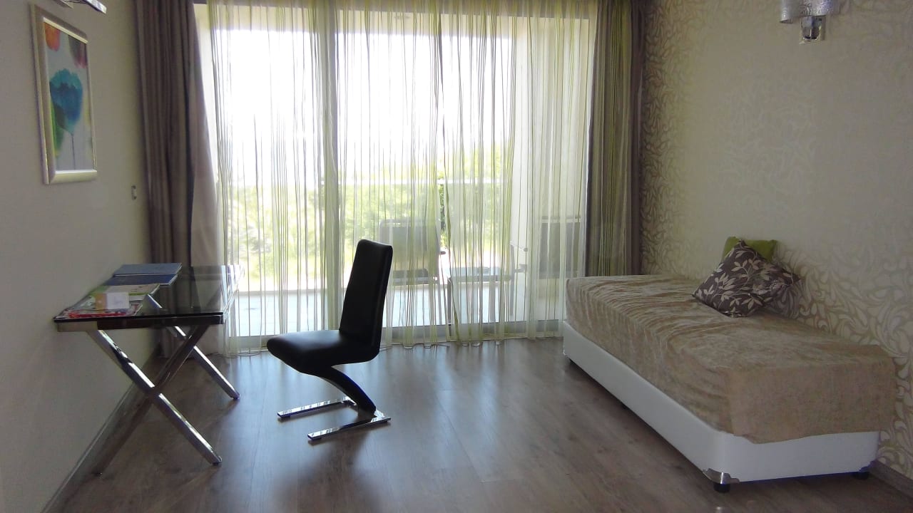 Zimmer Atrium Platinum Luxury Resort Hotel & Spa