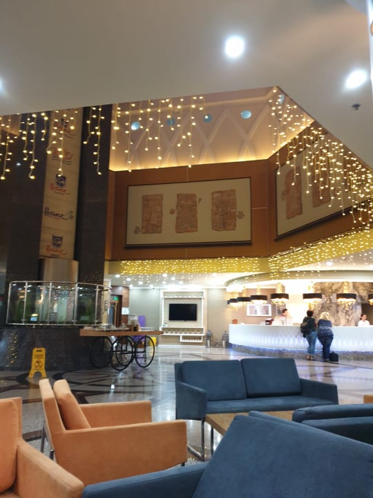 Lobby Hane Family Resort