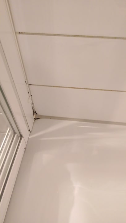 Zimmer MEININGER Hotel Berlin Hauptbahnhof