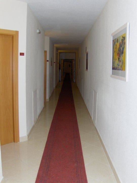 Flur Sandos El Greco Beach Hotel 16+
