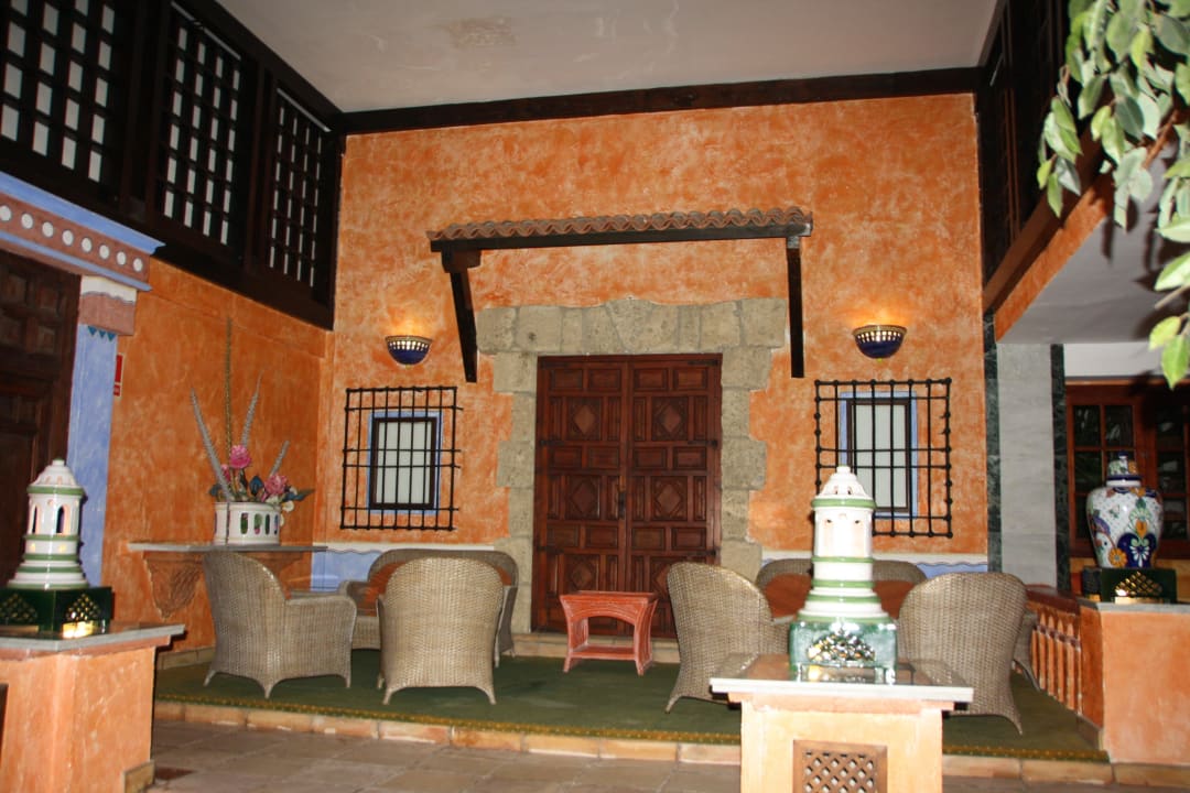 Gemütliche Sitzgruppen Park Club Europe