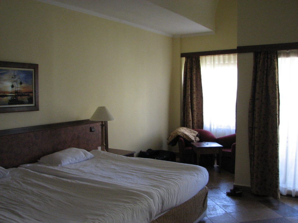 Zimmer 1307 Kamelya Aishen Club