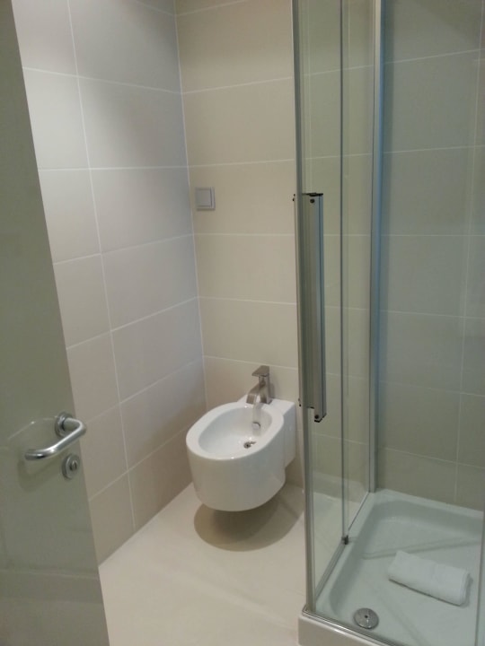 Mit Bidet Mercure Nerocubo Rovereto
