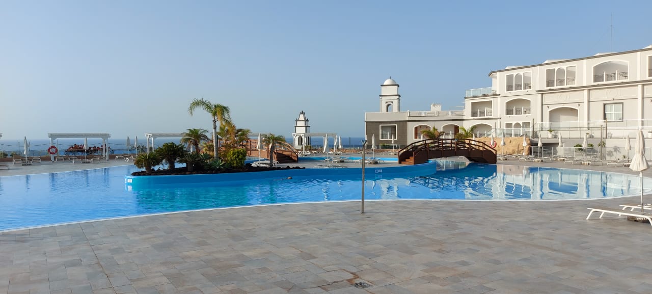Pool Royal Palm Resort & Spa - Adults only