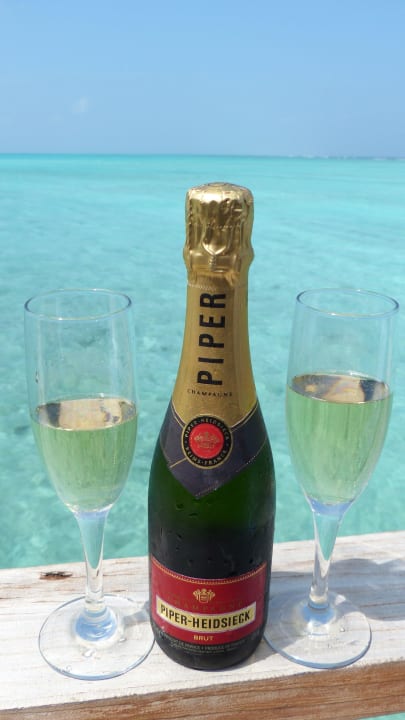 Prosit Meeru Maldives Resort Island