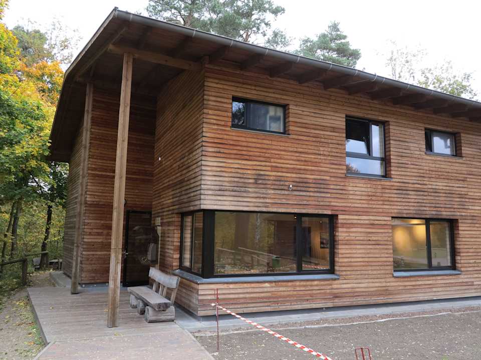 Außenansicht Wohnhaus Jugendherberge Bremsdorfer Mühle
