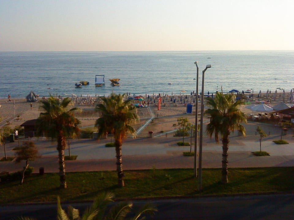 Ausblick vom Familienzimmer Kleopatra Celine Hotel