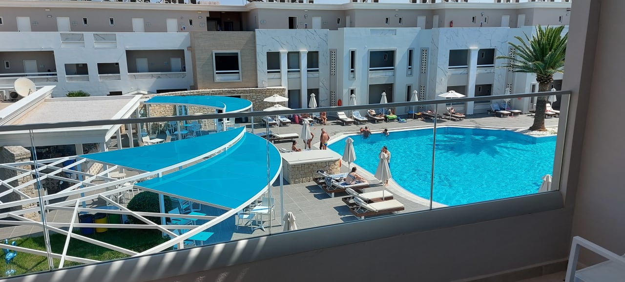 Pool Mythos Palace Resort & Spa