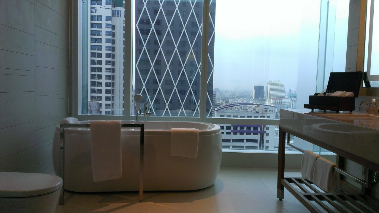 Bad Eastin Grand Hotel Sathorn