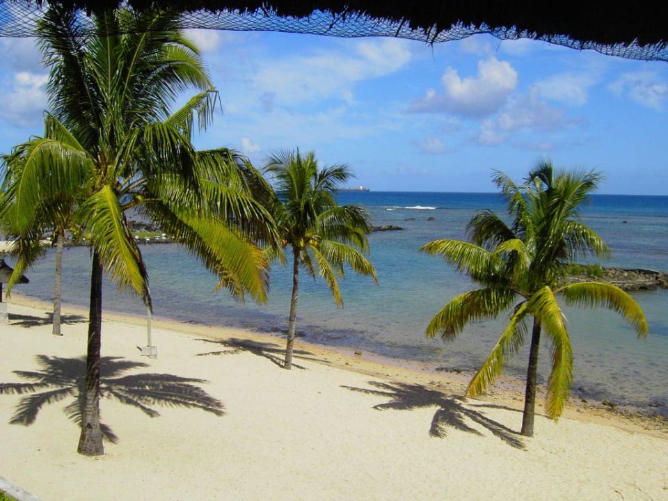 Blick vom Balkon - Zimmer 152 Veranda Pointe aux Biches Hotel