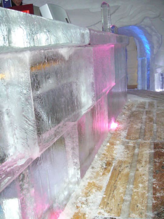 Eisbar Hotel IgluLodge