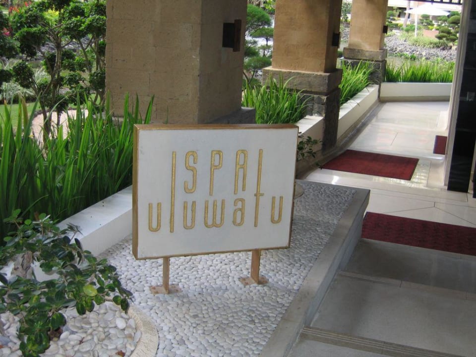 Zum Spa InterContinental Bali Resort