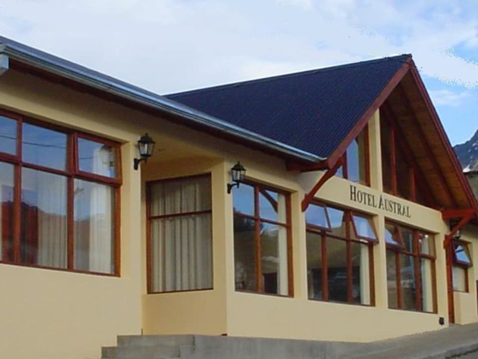 Frente del Hotel Hotel Austral Ushuaia