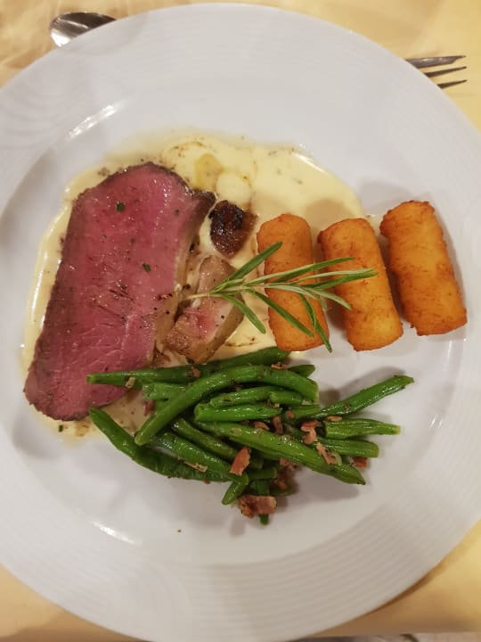 Gastro Hotel Bellevue am See