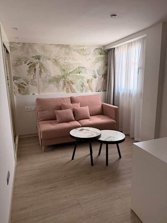 Zimmer Hotel Cristina by Tigotan