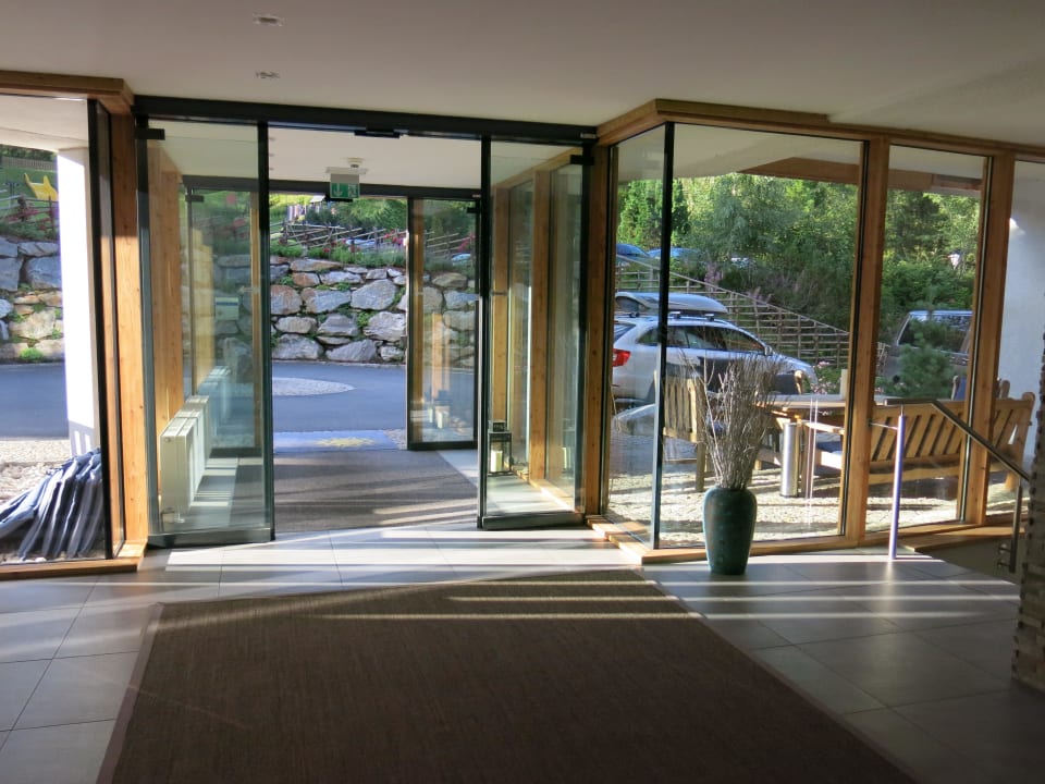 Haupteingang Hotel NockResort