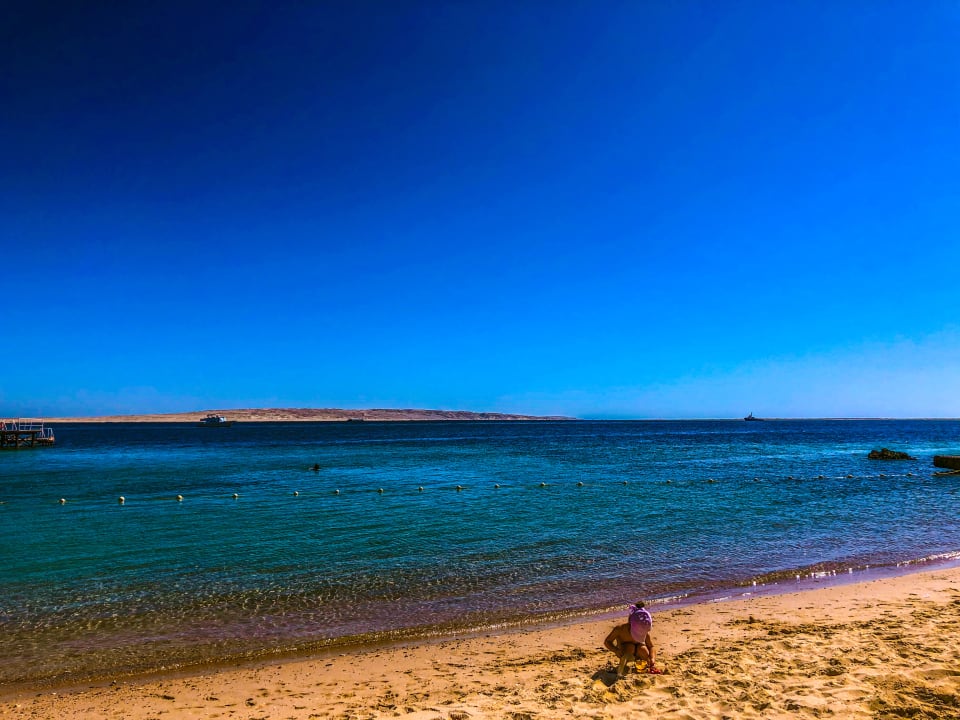 Strand Moreno Horizon Spa & Resort
