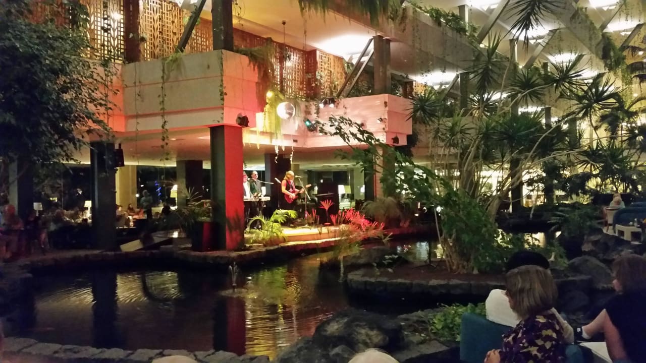 Künstliche Teichanlage mit Fischen/Schildkröte en  Hotel Grand Teguise Playa